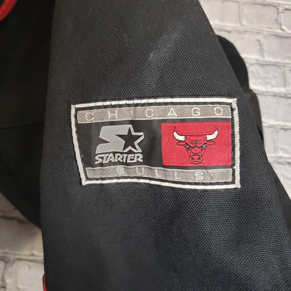 VTG 90s Starter Chicago Bulls Black Canvas Gym Duffle Bag